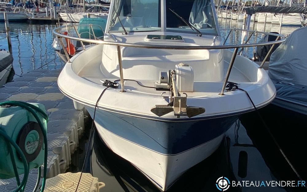 Beneteau Antares 760 photo 3