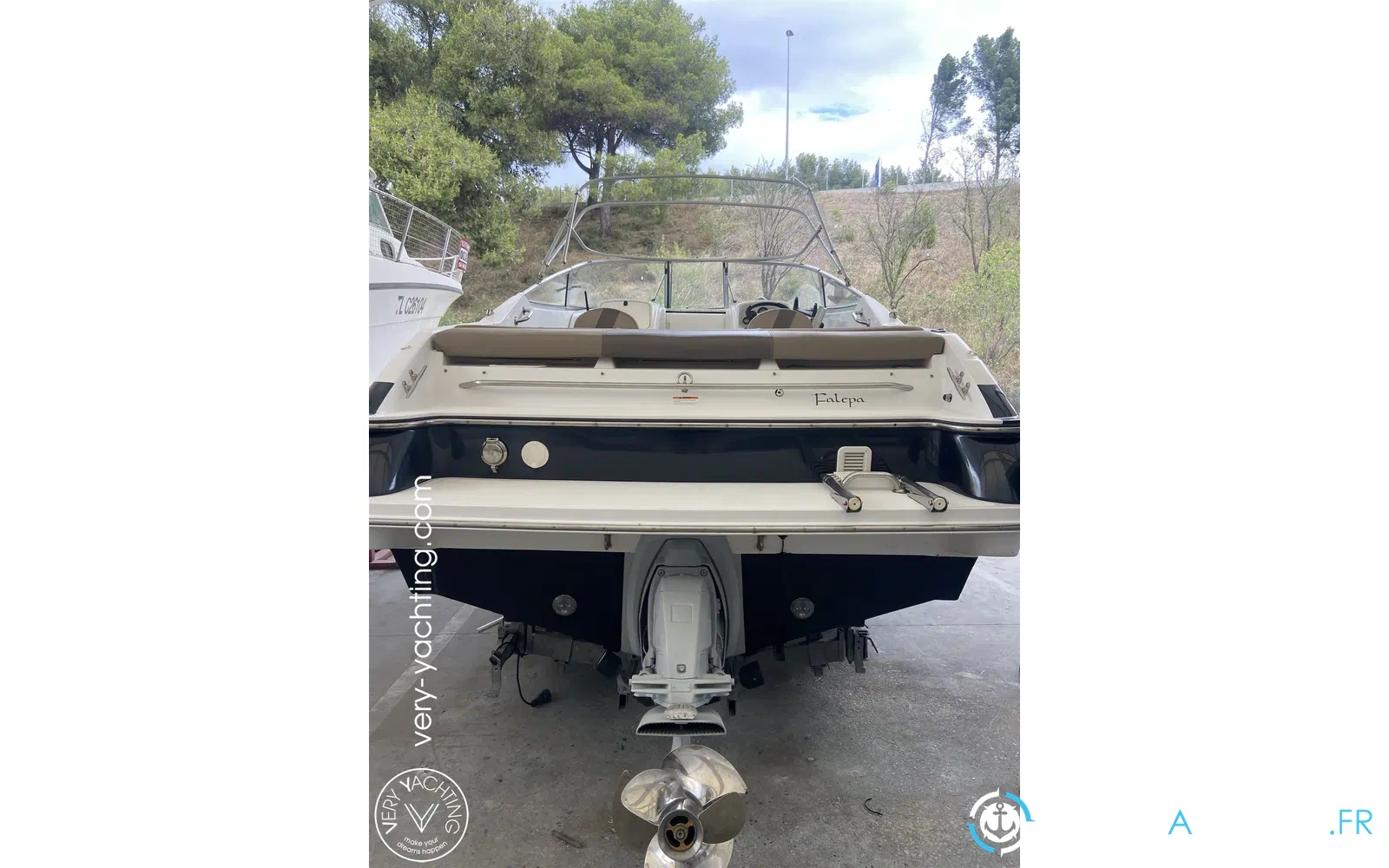 slider 3 Chris Craft Concept 25