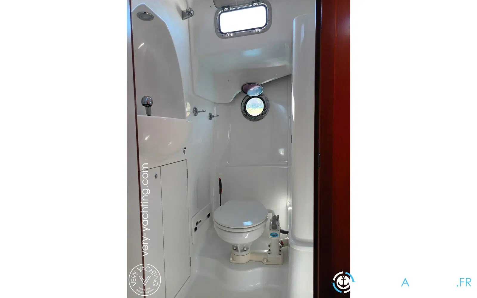slider 14 Beneteau Swift Trawler 42