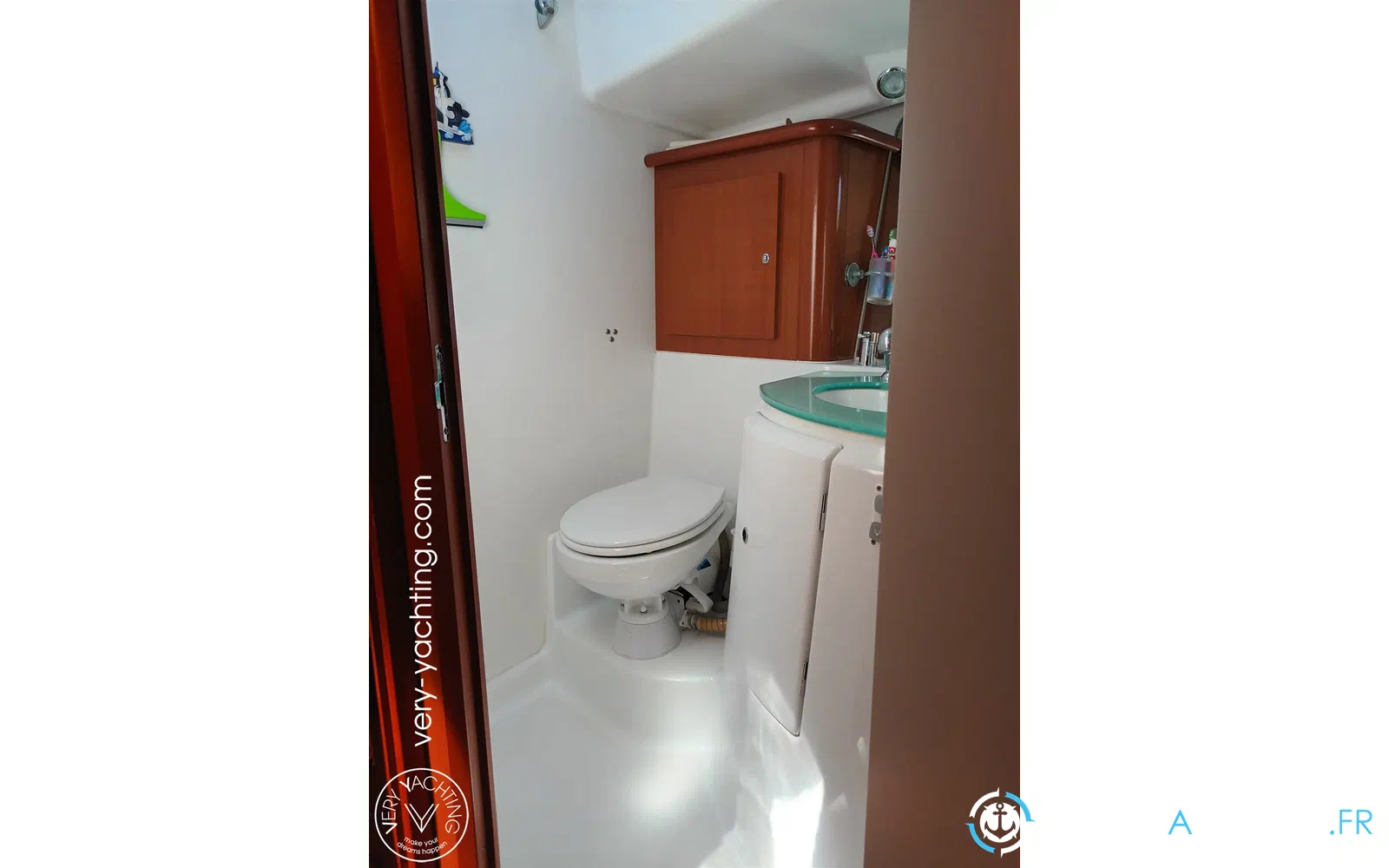 slider 15 Beneteau Swift Trawler 42