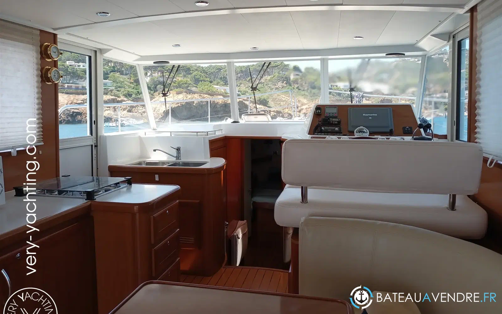 slider 4 Beneteau Swift Trawler 42