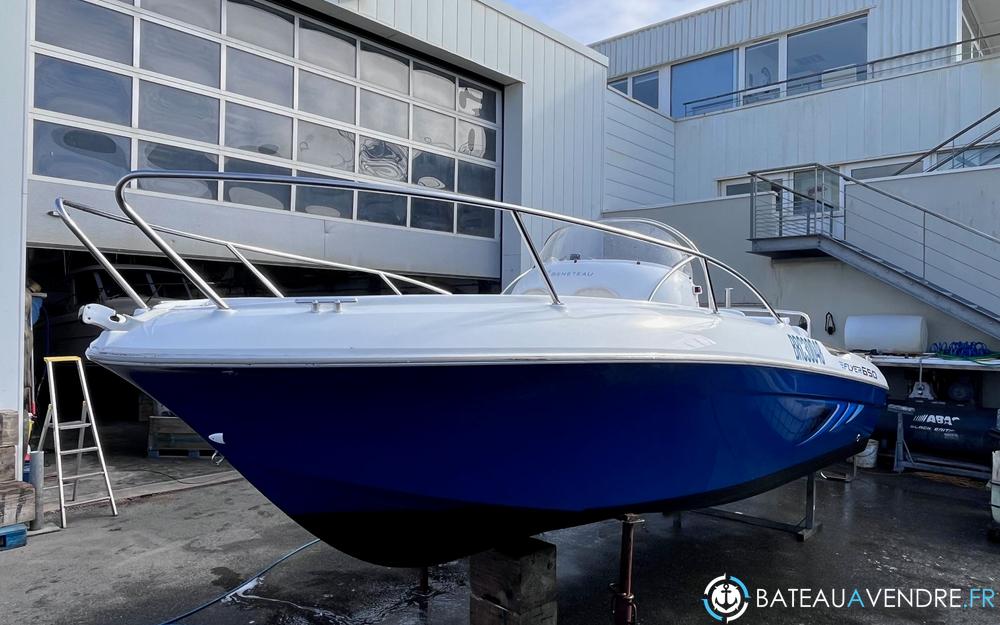 Beneteau Flyer 650 Open photo 2