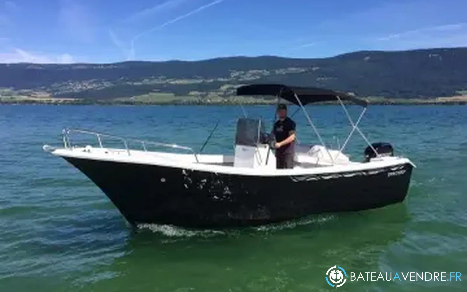 slider 2 Fibramar Pescador 600 Open