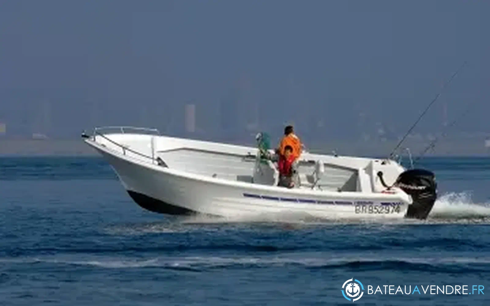 slider 0 Fibramar Pescador 700