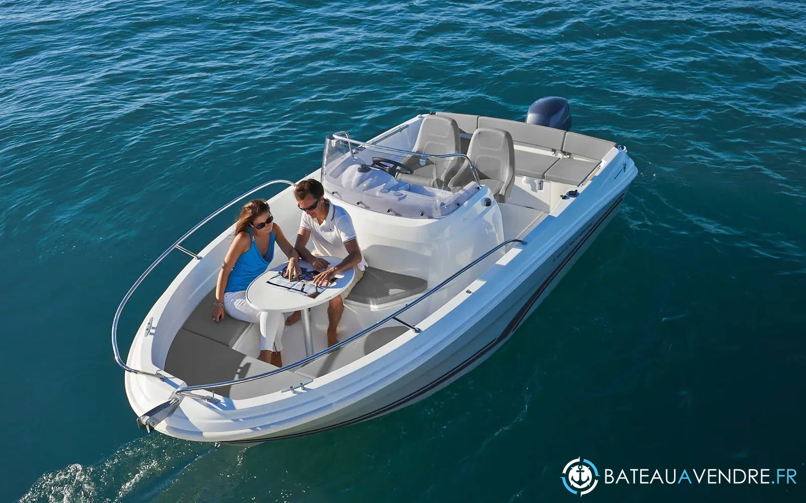 slider 6 Jeanneau Cap Camarat 5.5 CC Serie 2