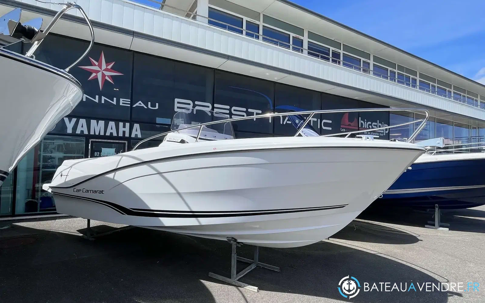 slider 1 Jeanneau Cap Camarat 6.5 CC Serie 3