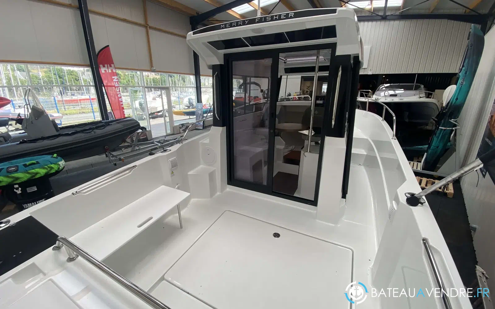 slider 4 Jeanneau Merry Fisher 695 Sport