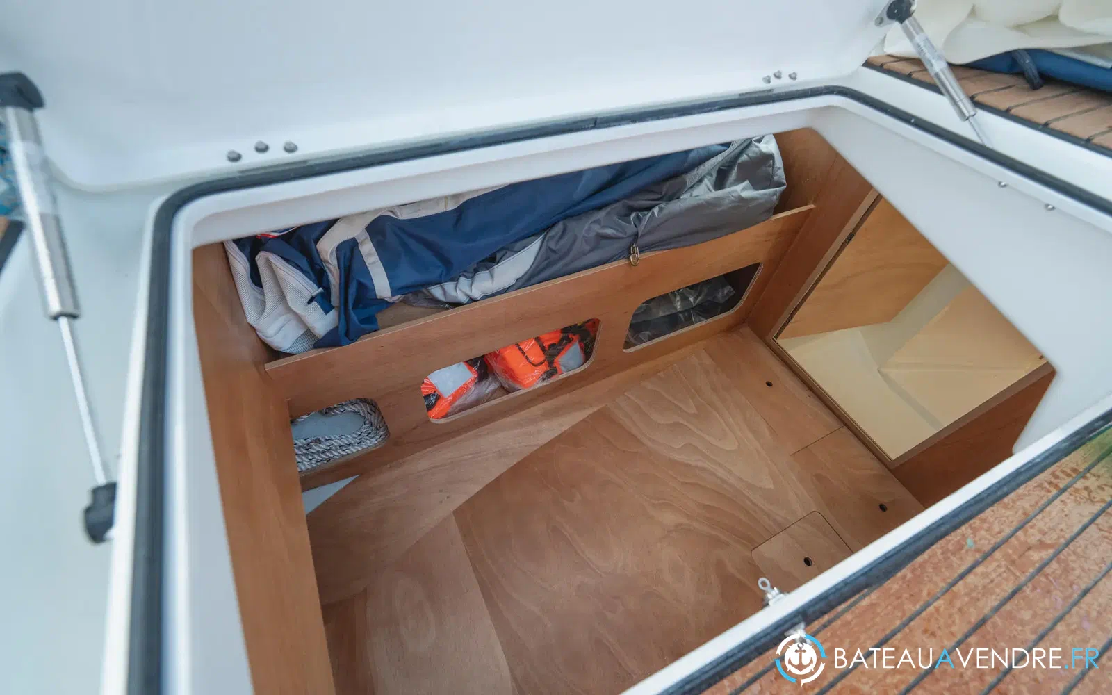 slider 10 Jeanneau sun odyssey 350