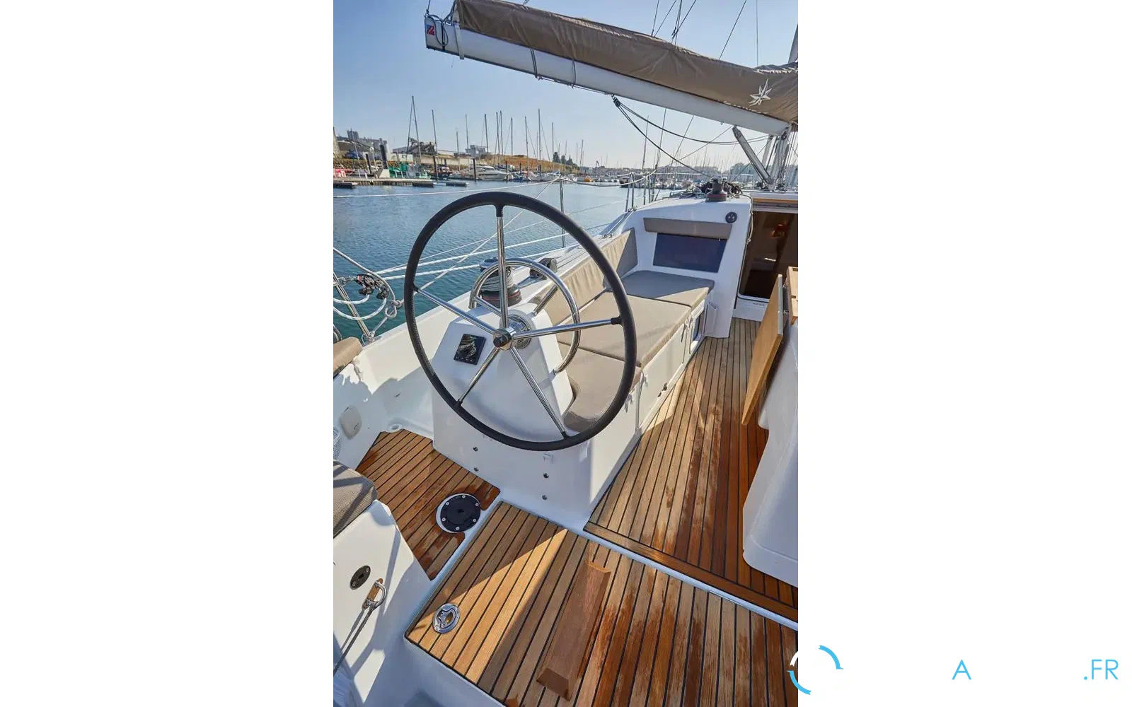 slider 12 Jeanneau Sun Odyssey 410