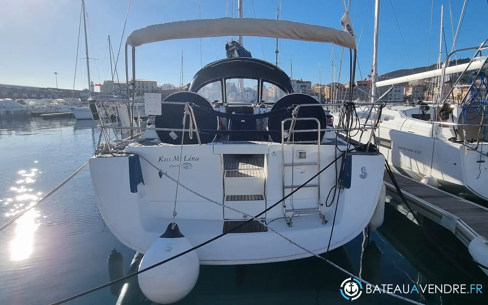 slider 1 Beneteau Oceanis 43