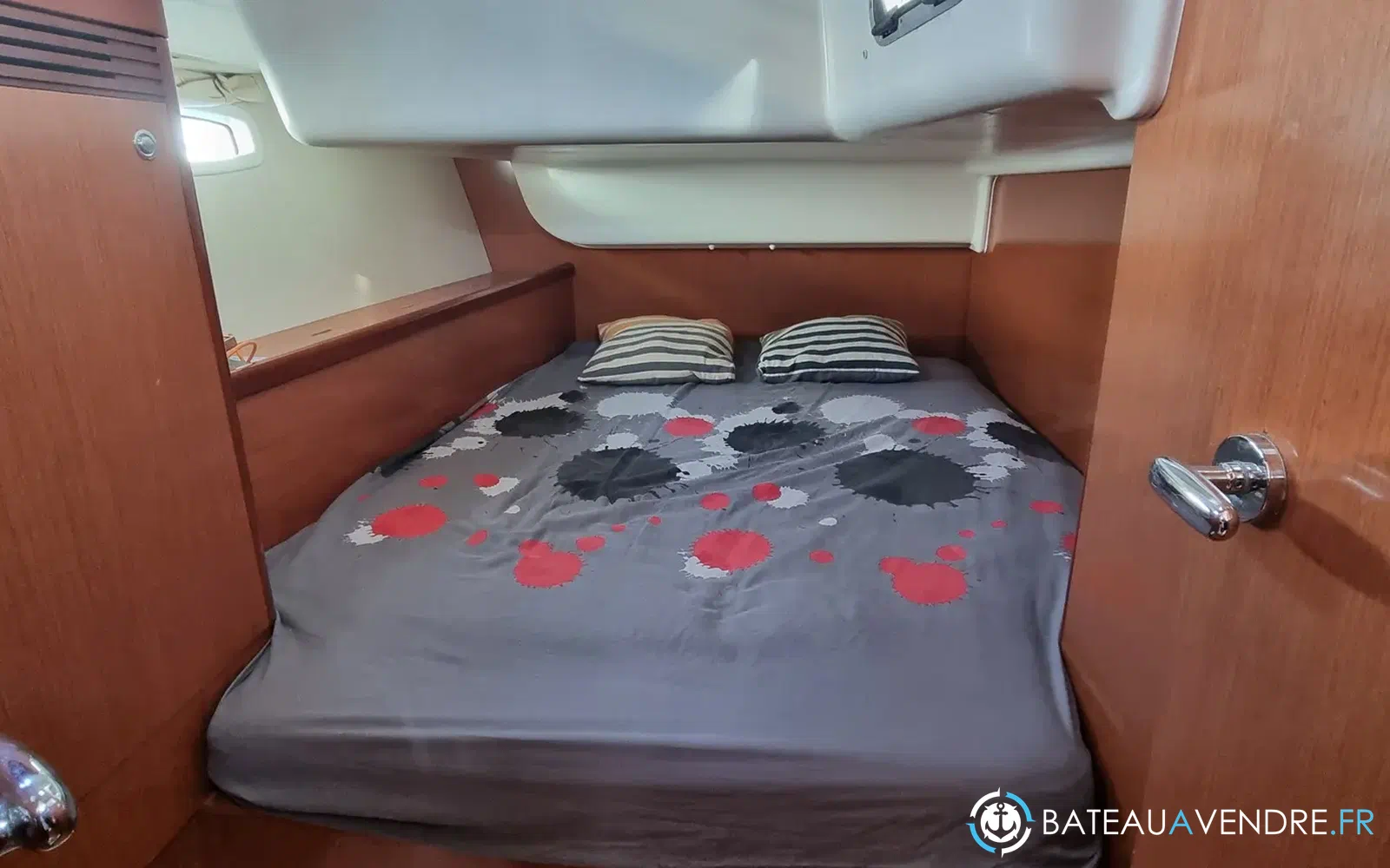 slider 7 Beneteau Oceanis 43