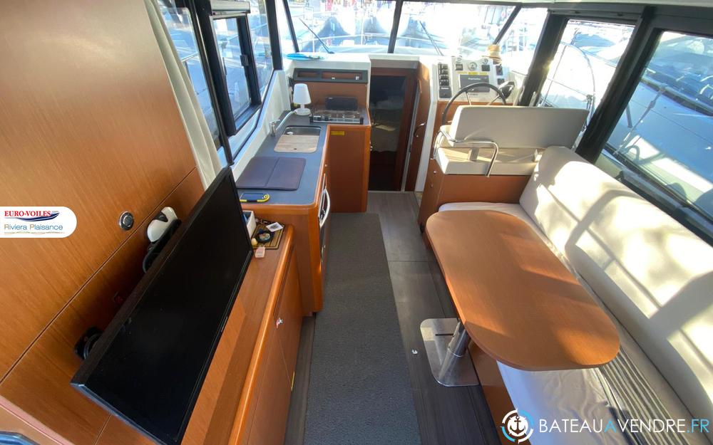 Beneteau Swift Trawler 30 photo 4