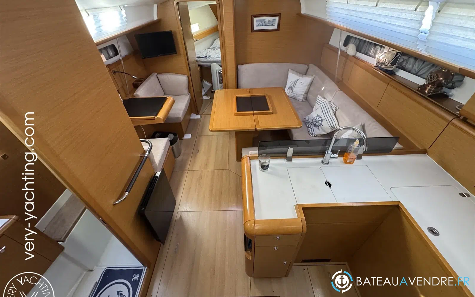 slider 11 Jeanneau Sun Odyssey 409