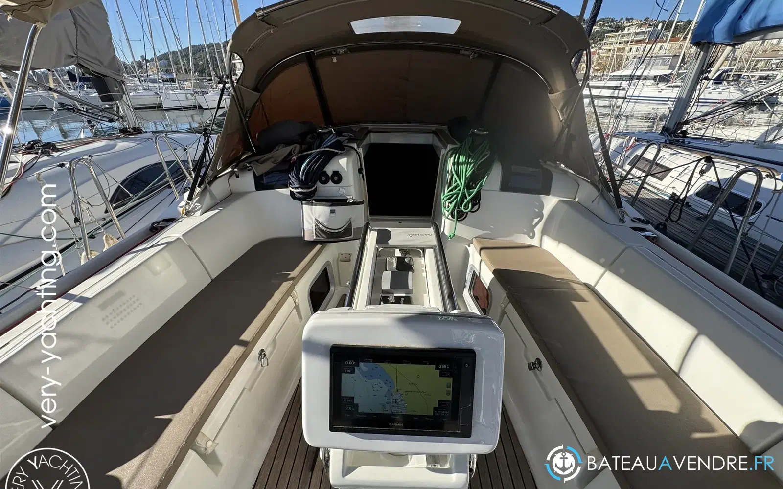 slider 4 Jeanneau Sun Odyssey 409