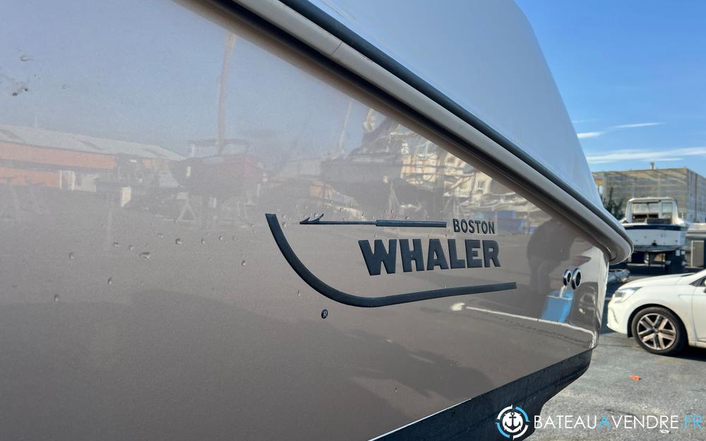 Boston Whaler photo 2