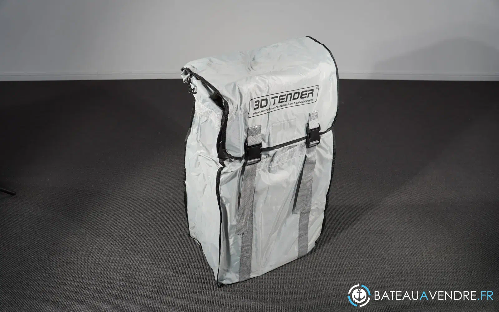 slider 3 3D Tender World Travel 235