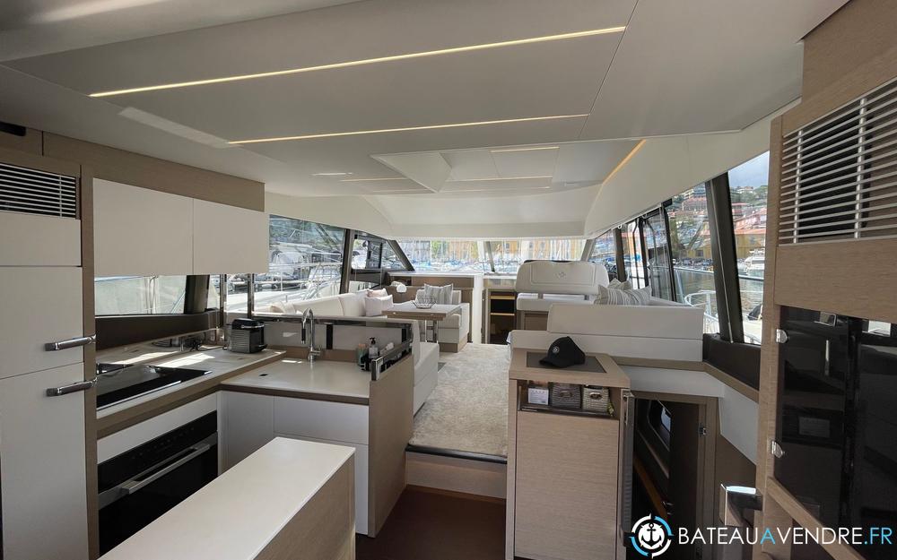 Prestige Yachts Prestige 520 Fly photo 3