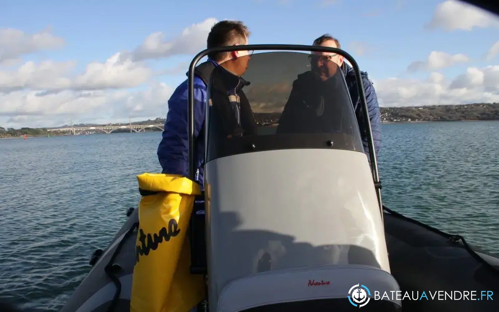 slider 7 Adventure Vesta 585 Profish