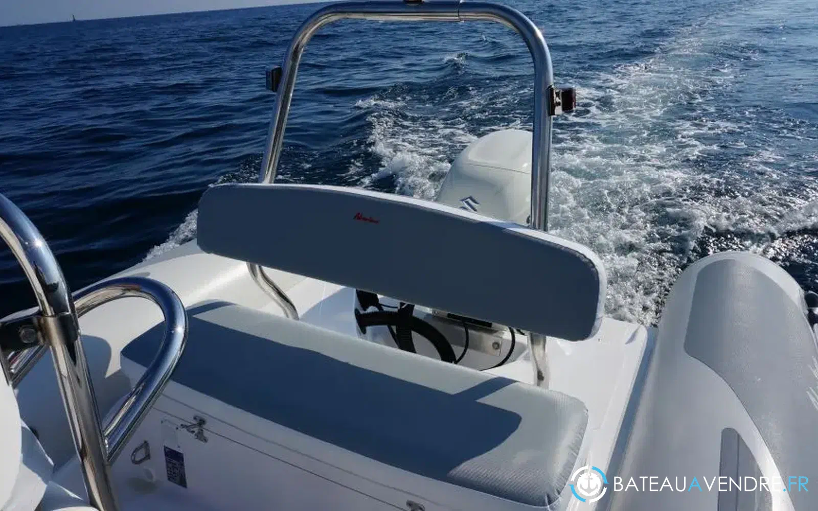 slider 6 Adventure Vesta 650 Élite