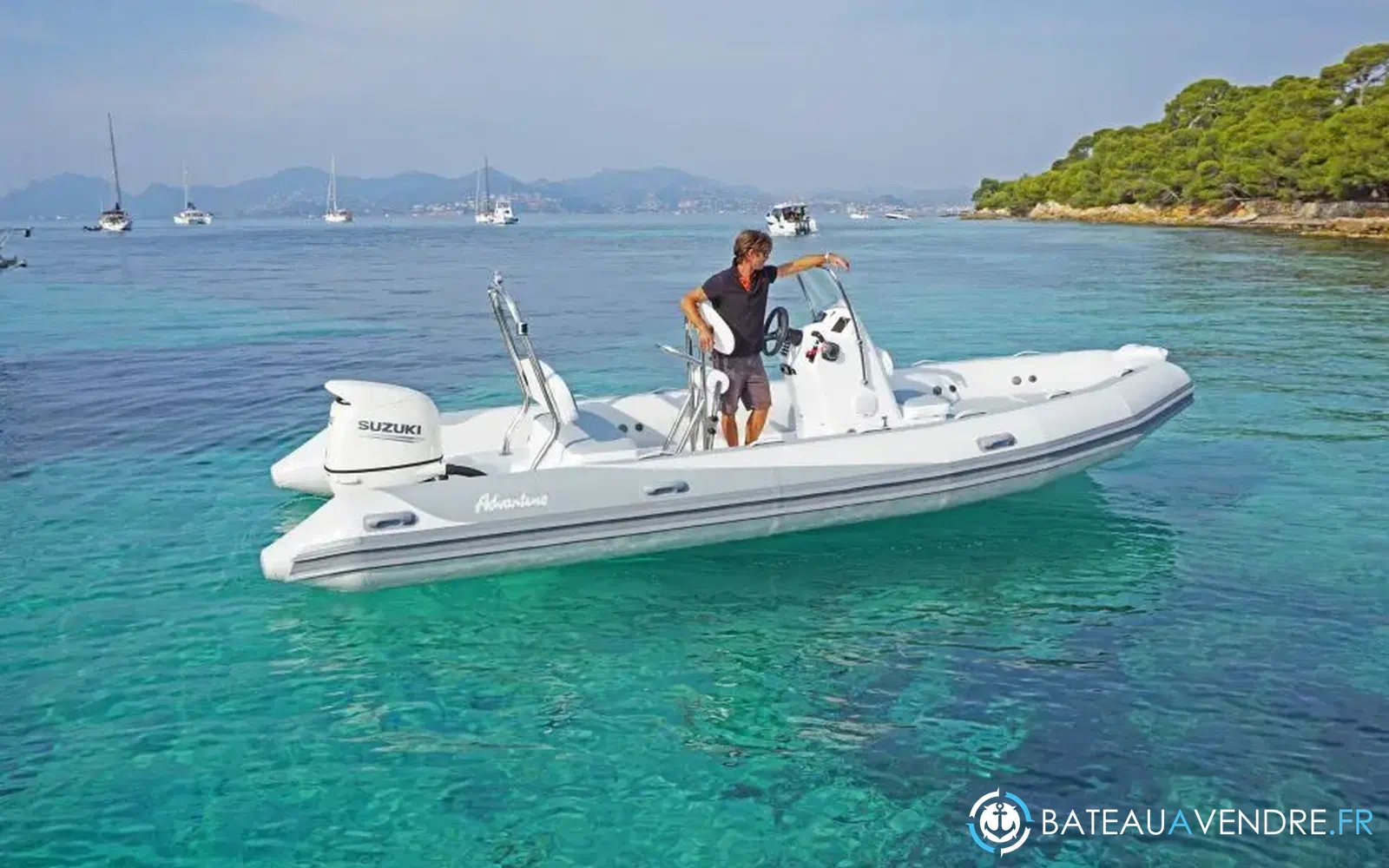 slider 0 Adventure Vesta 650 Élite