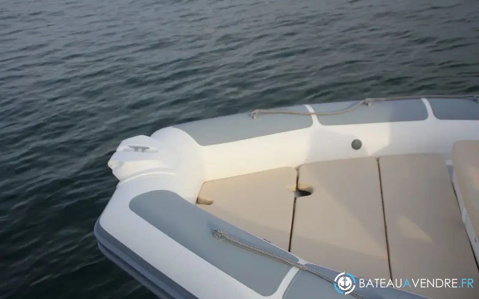 slider 5 Adventure Vesta 695 Elite