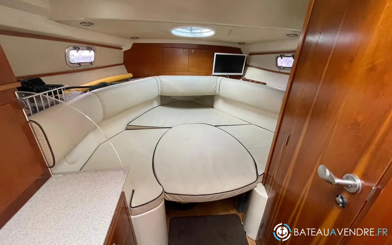 slider 21 Lexsia Silence 28