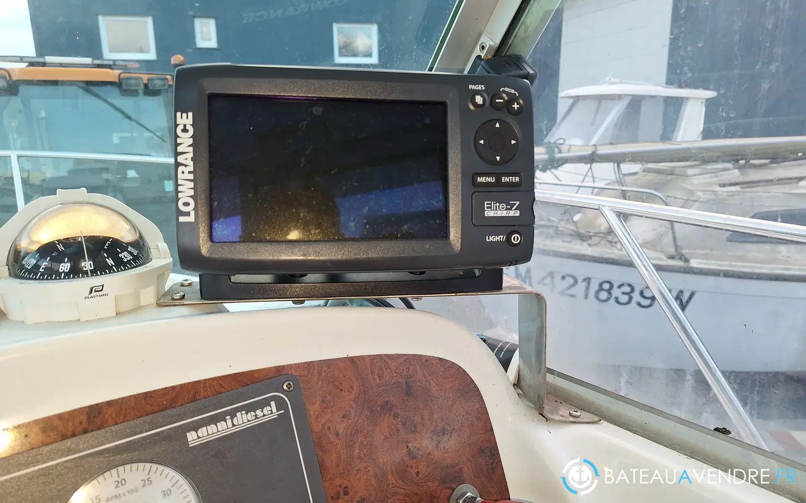 slider 4 Jeanneau Merry Fisher 635
