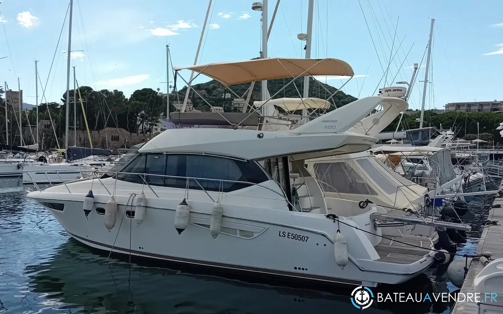 slider 2 Prestige Yachts 400