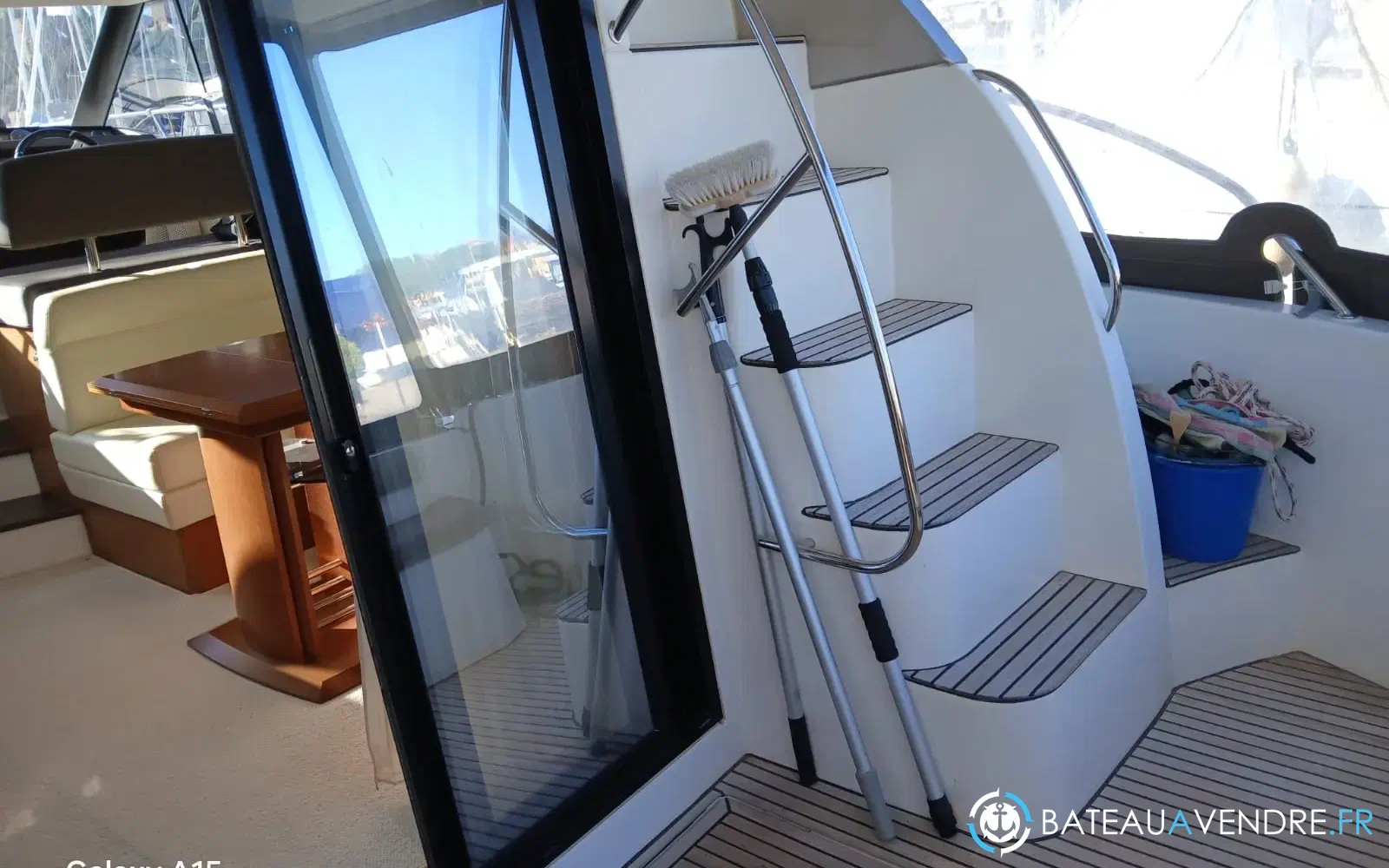 slider 5 Prestige Yachts 400