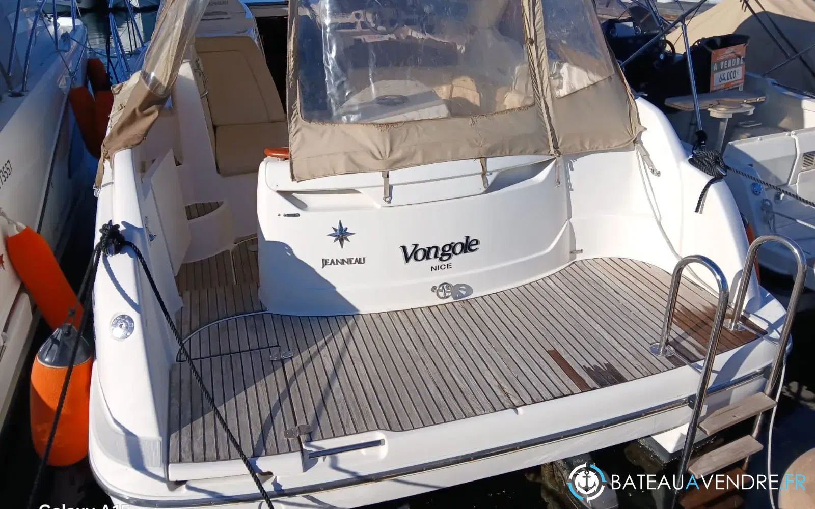 slider 1 Prestige Yachts 30 S