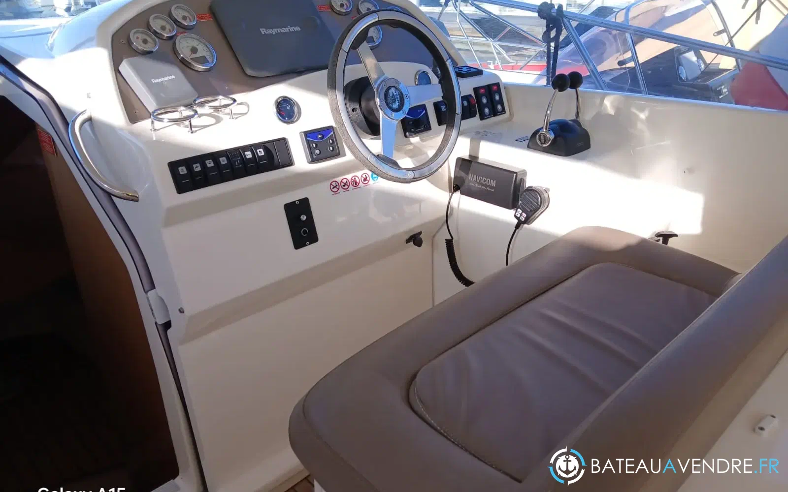 slider 5 Prestige Yachts 30 S