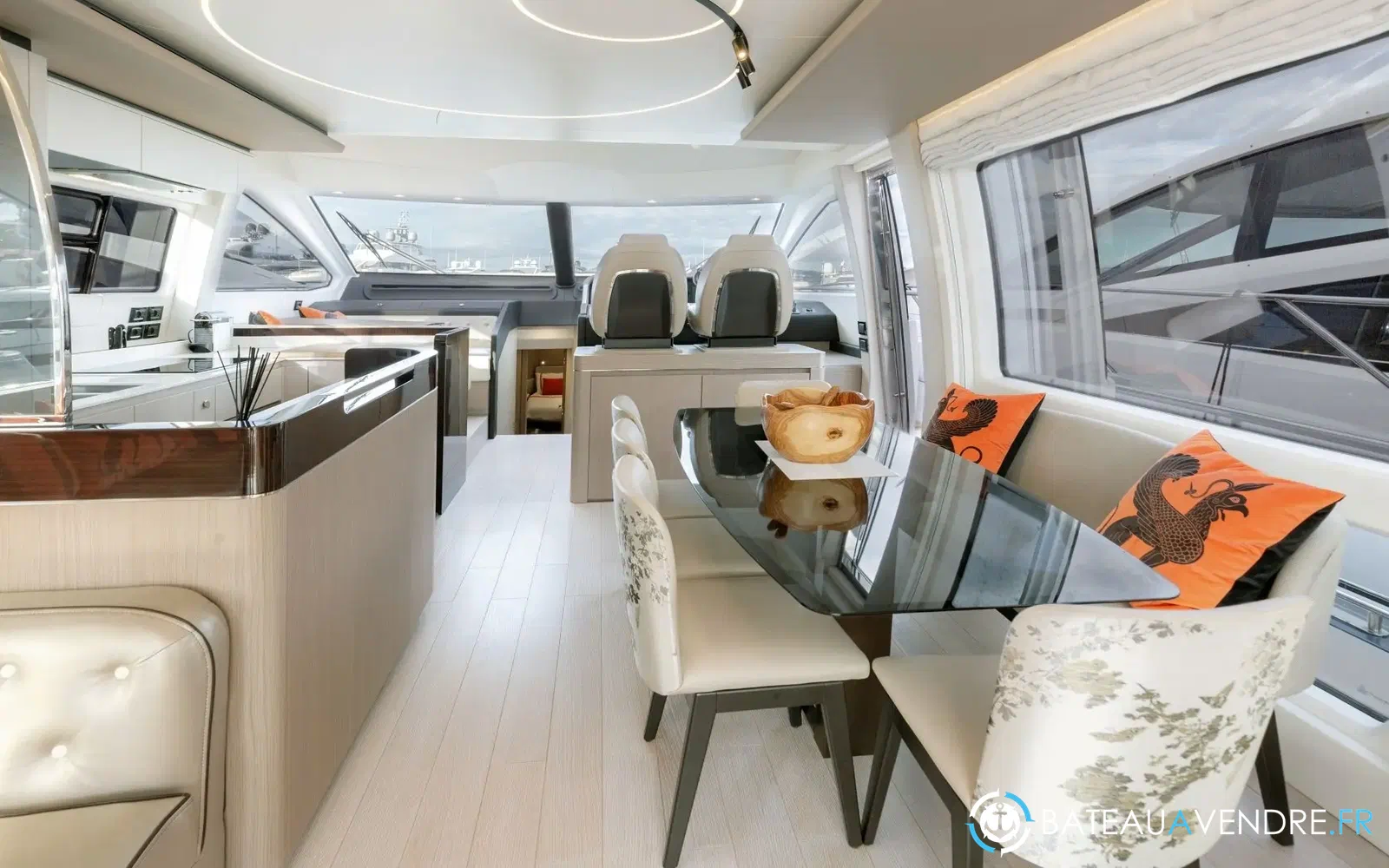 slider 3 Azimut 72 flybridge