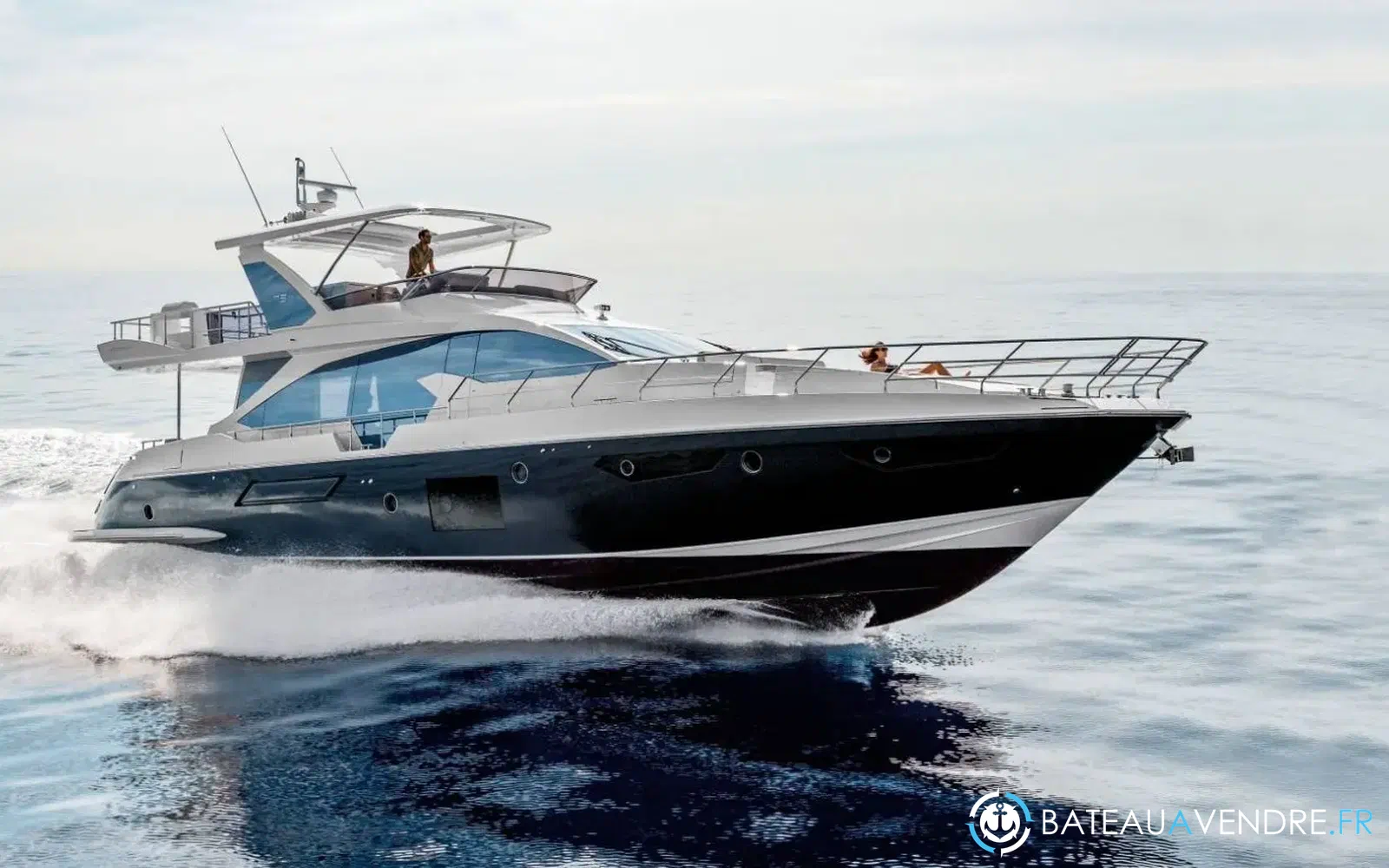 slider 0 Azimut 72 flybridge