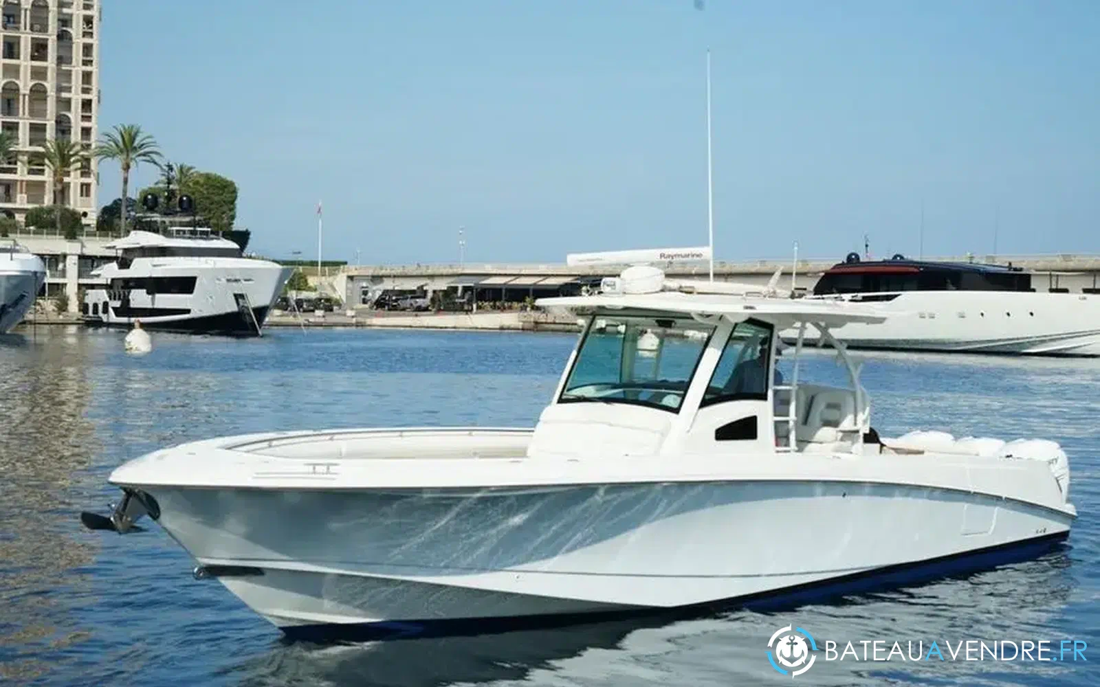 slider 0 Boston Whaler 370 Outrage