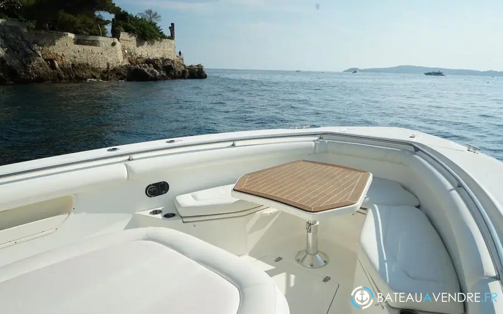 slider 5 Boston Whaler 370 Outrage