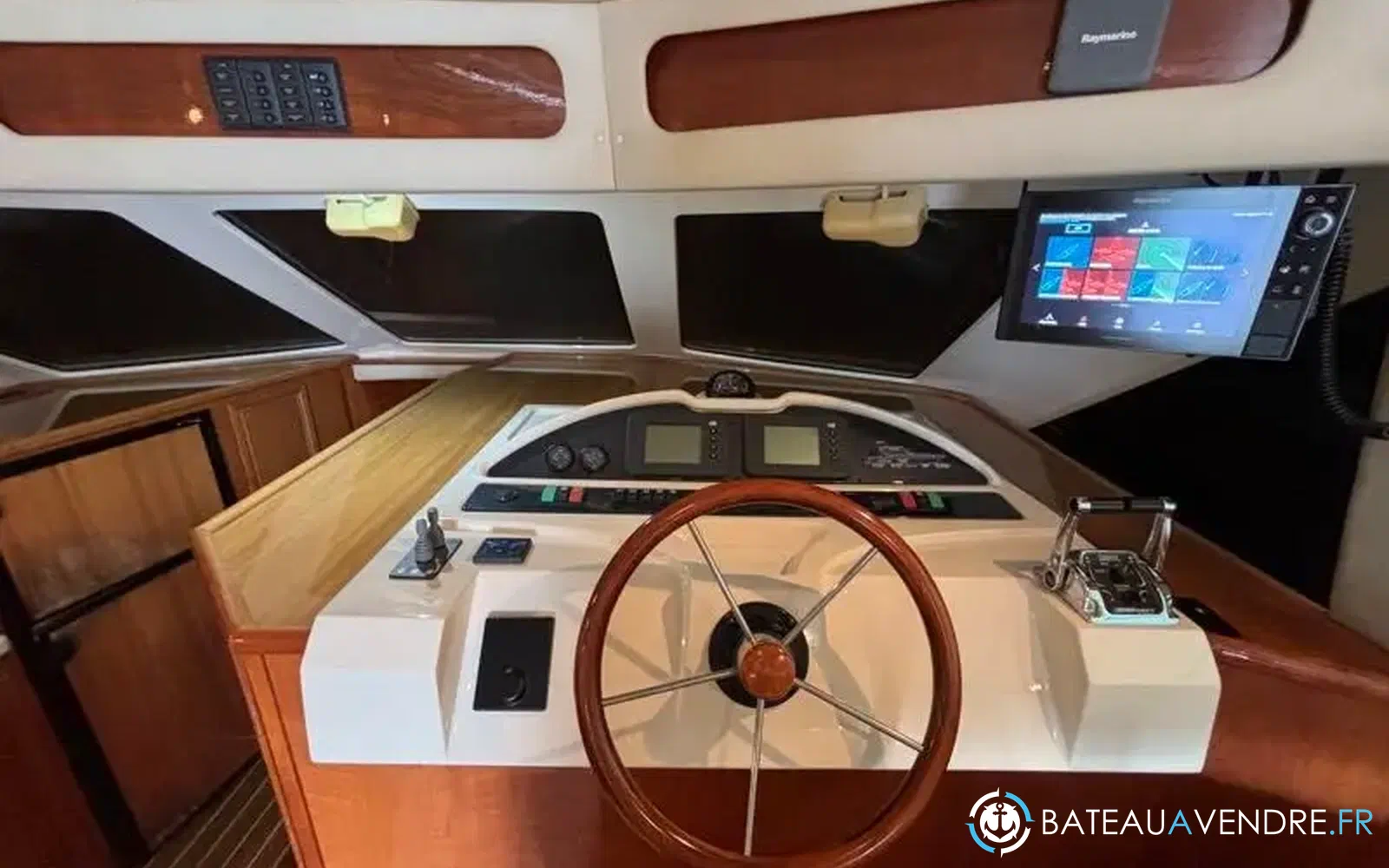 slider 17 Riviera 51 Flybridge