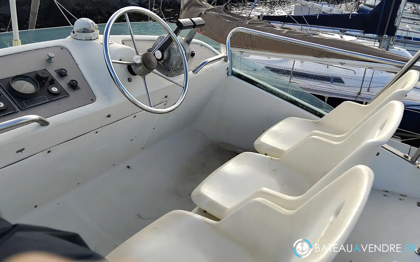 slider 21 Beneteau Antares 905 Fly