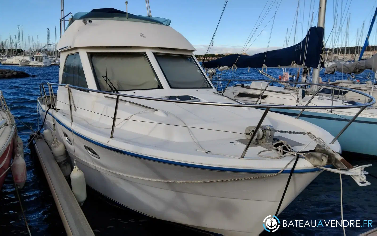 slider 3 Beneteau Antares 905 Fly