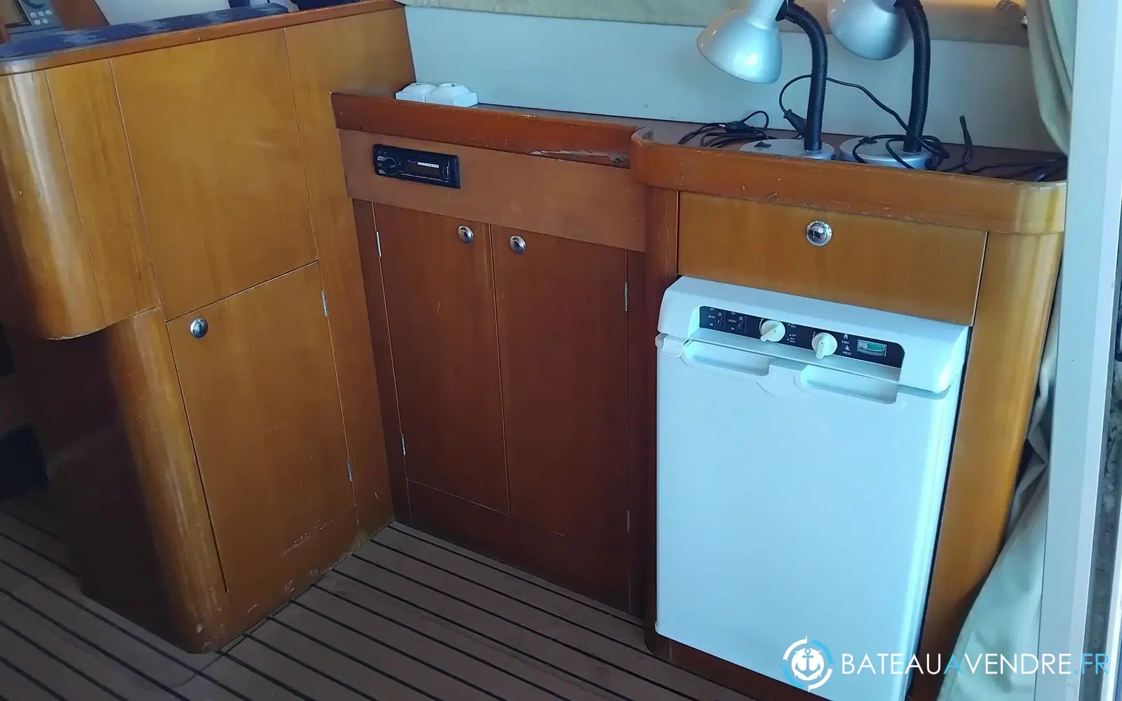 slider 8 Beneteau Antares 905 Fly