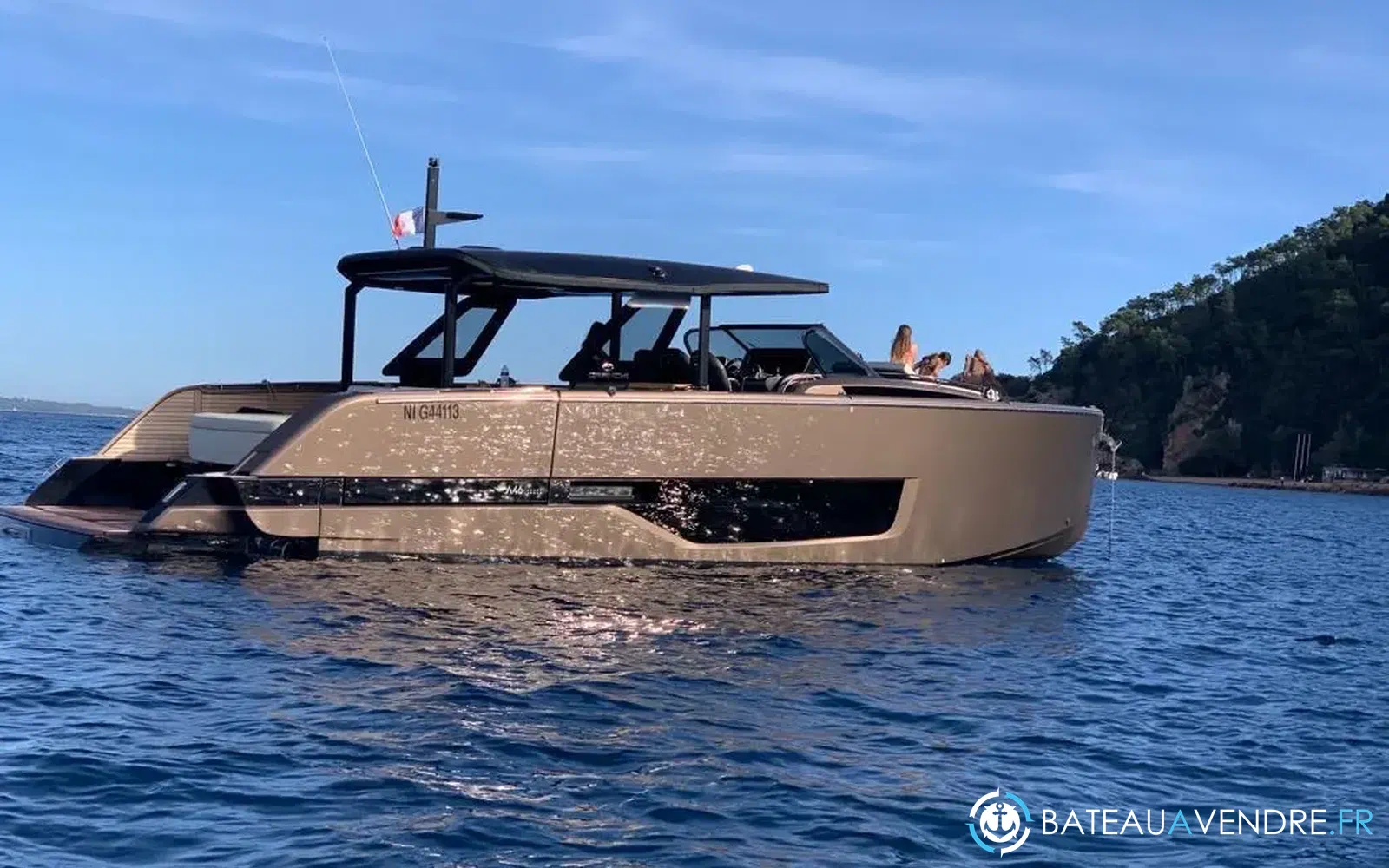slider 0 Cranchi A46 Luxury Tender
