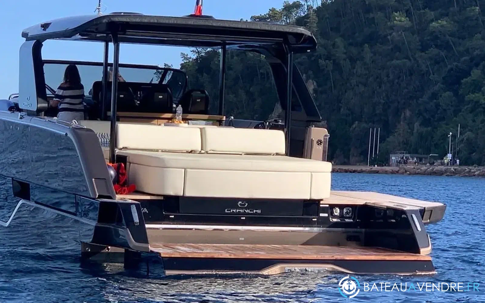 slider 3 Cranchi A46 Luxury Tender