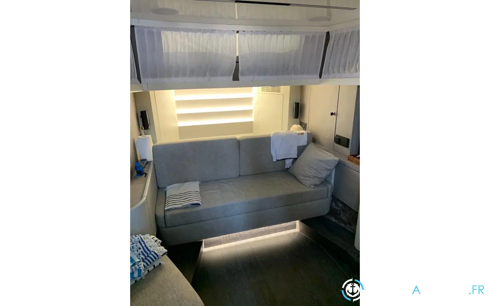 slider 6 Cranchi A46 Luxury Tender