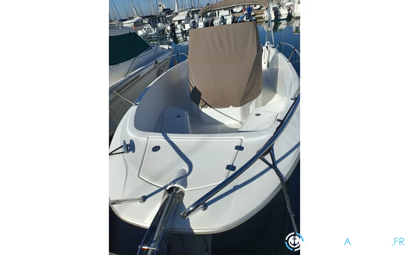slider 8 Jeanneau Cap Camarat 7.5 CC