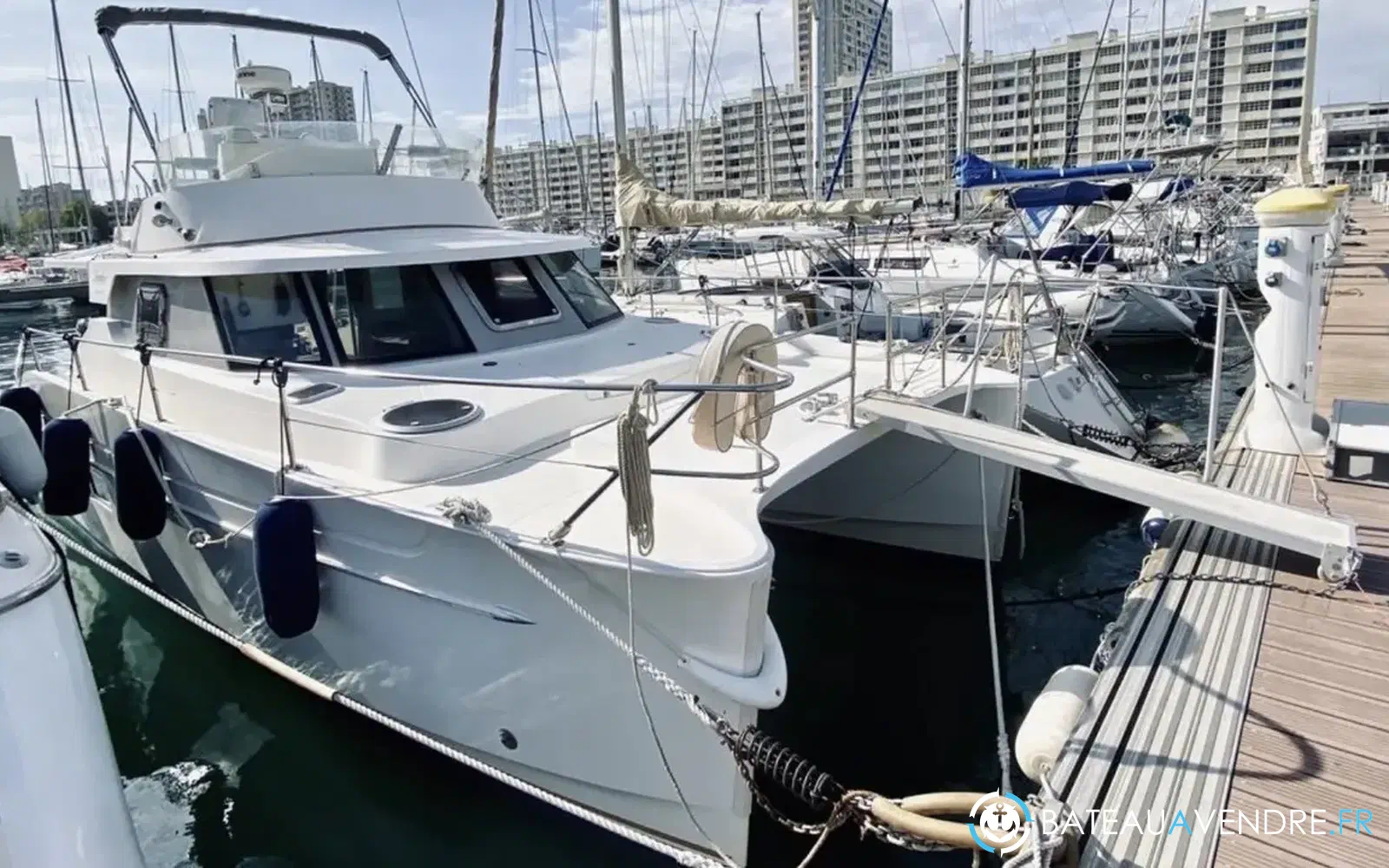 slider 10 Fountaine Pajot Greenland 34