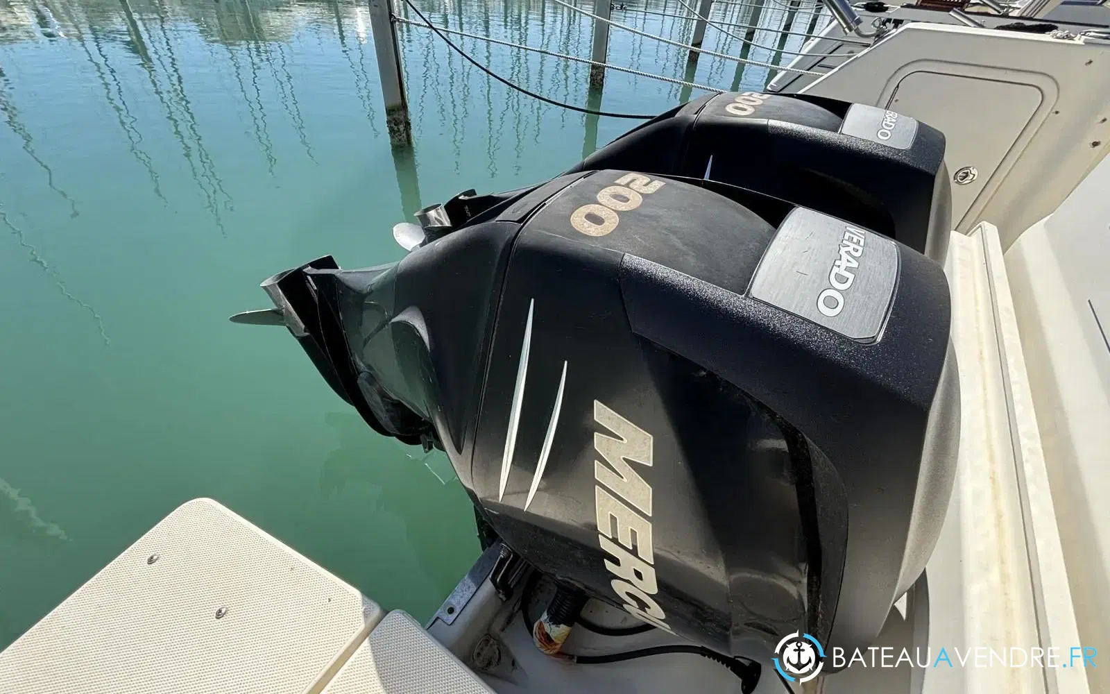 slider 25 Quicksilver Activ 905 Pilothouse