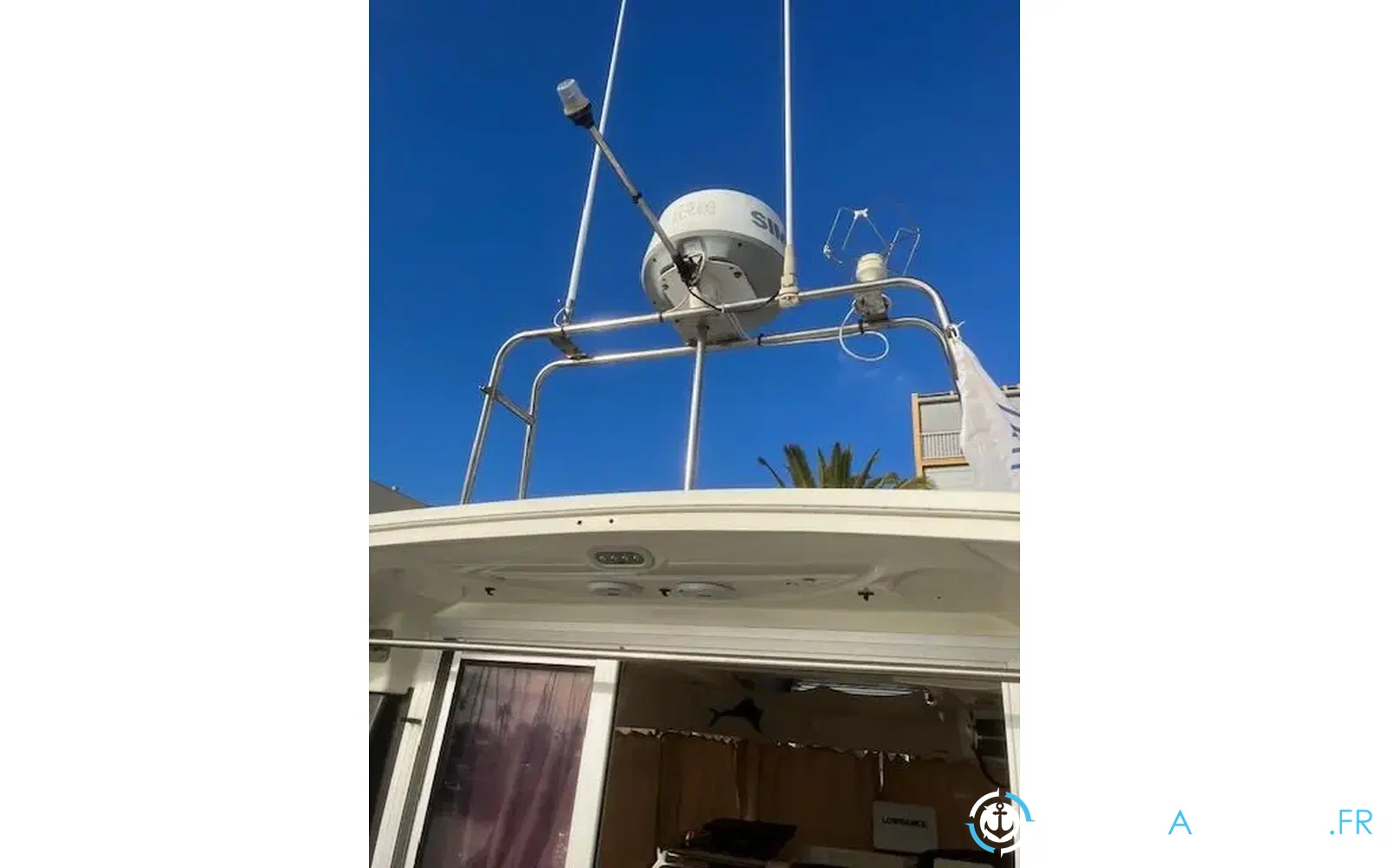 slider 4 Quicksilver Activ 905 Pilothouse