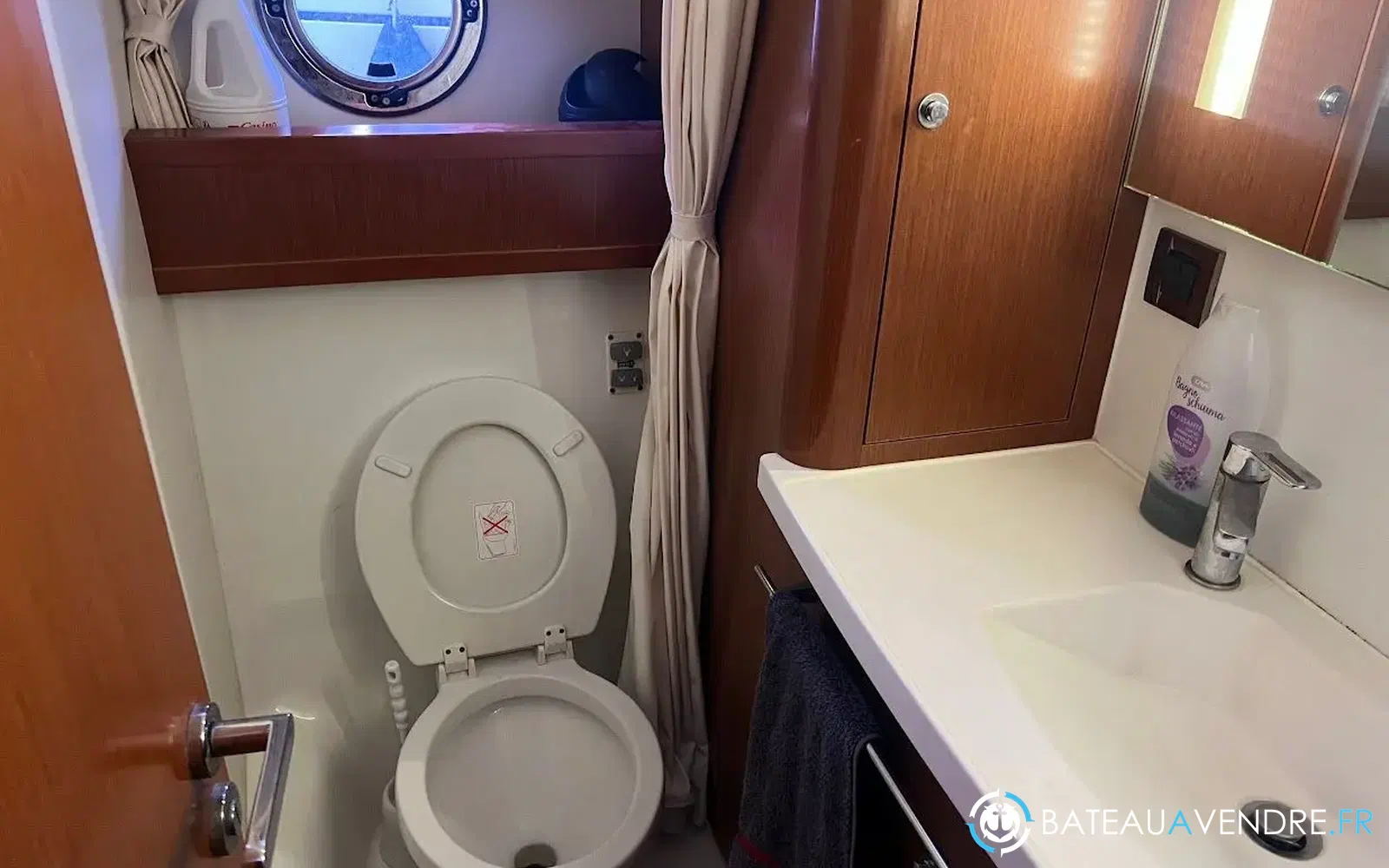 slider 16 Beneteau Swift Trawler 44
