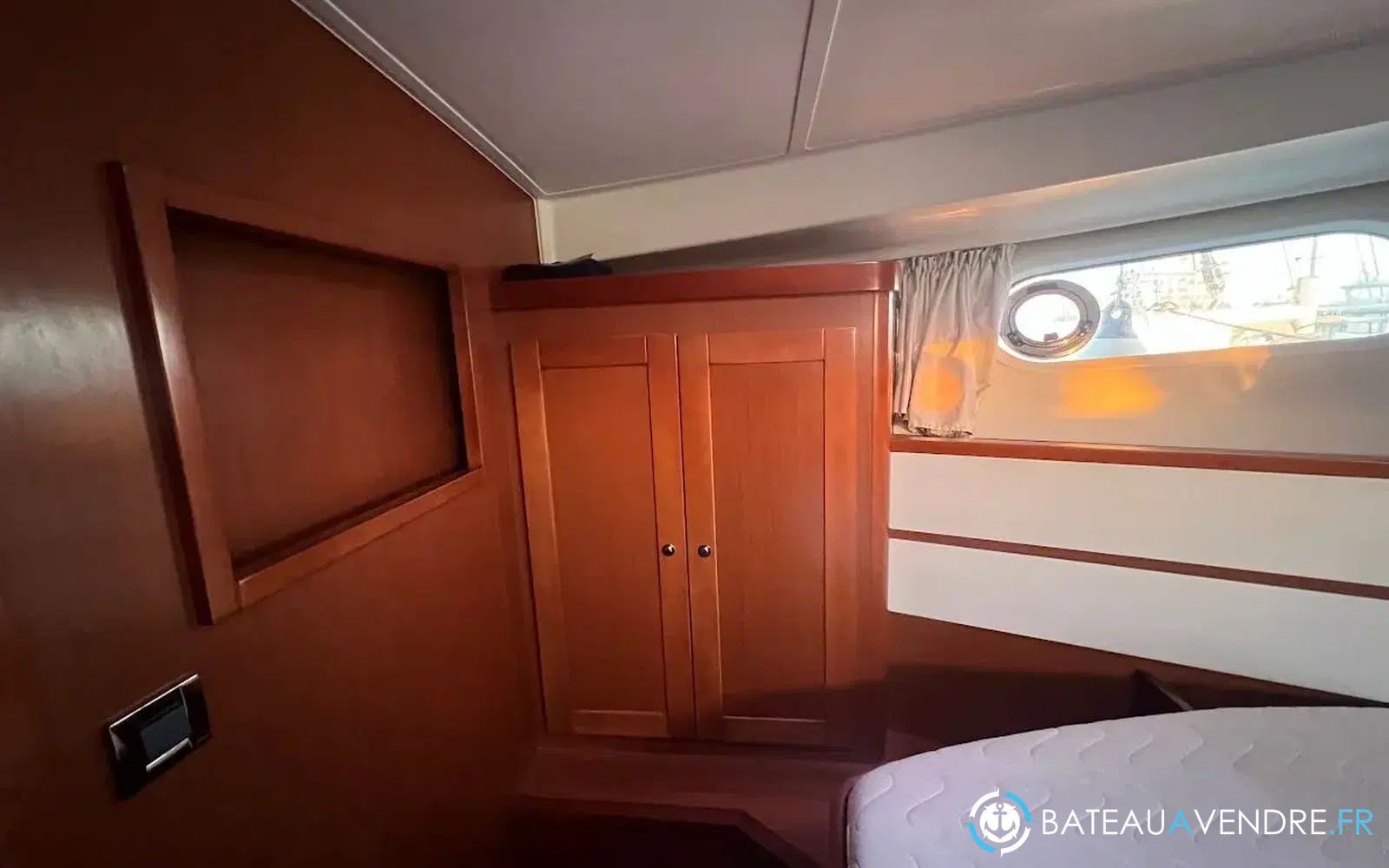 slider 19 Beneteau Swift Trawler 44