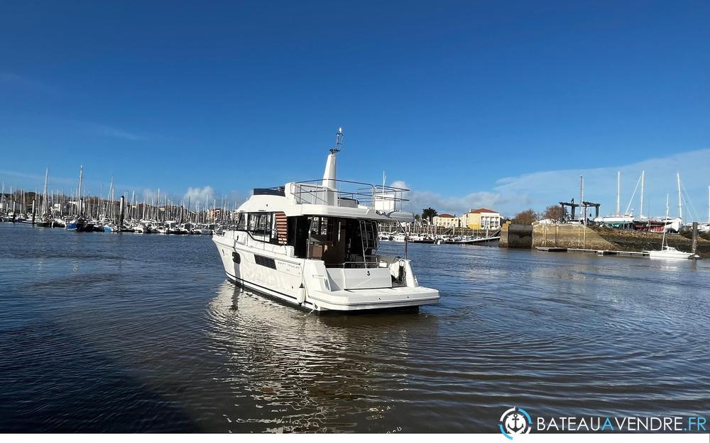 Beneteau Swift Trawler 41 Fly photo 4