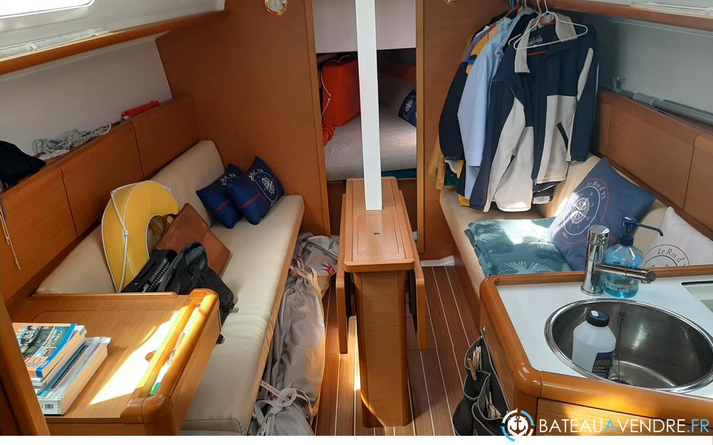 Jeanneau Sun Odyssey 33 i photo 2